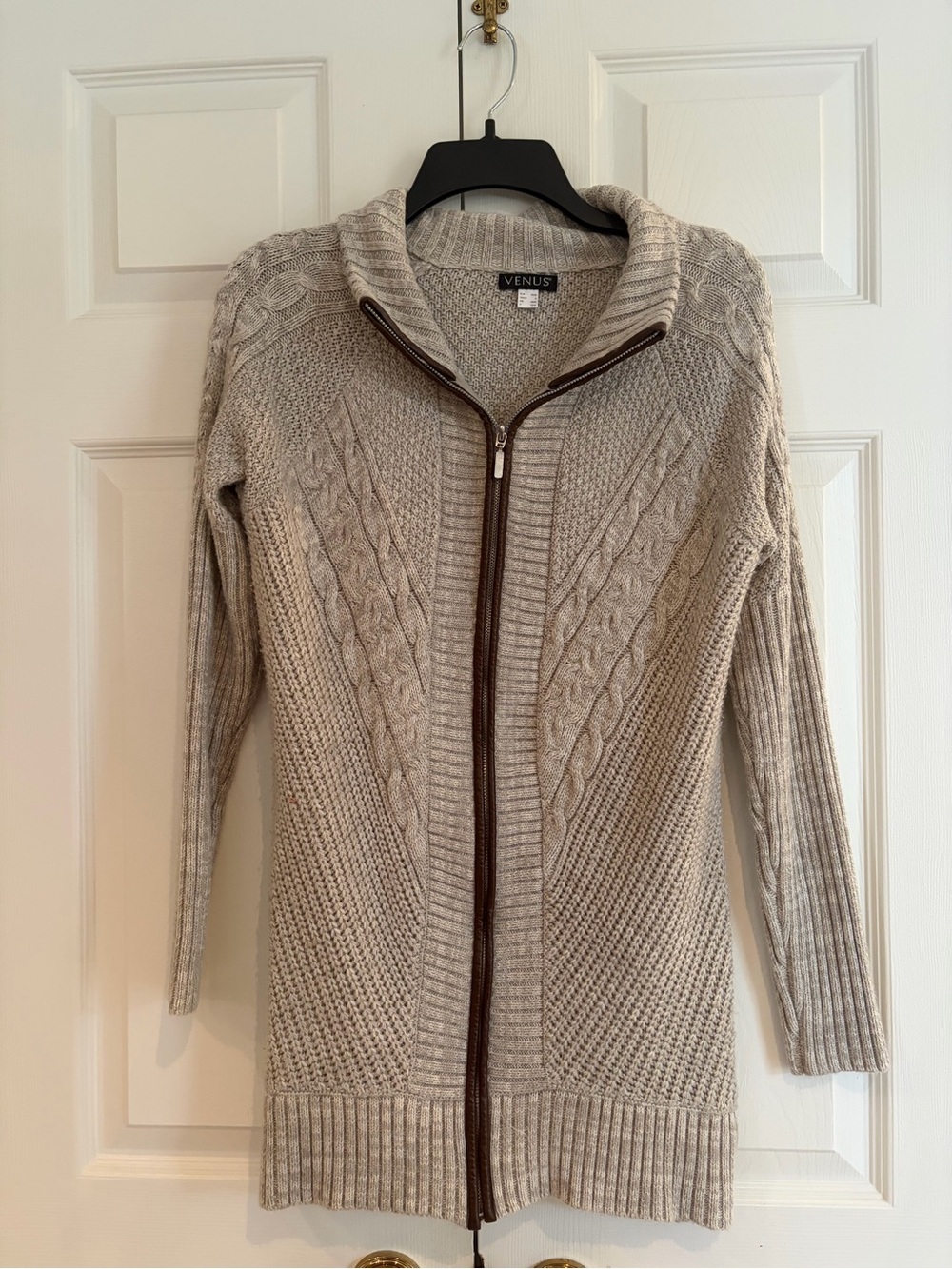 VENUS Beige Cable Knit Zip-Front Cardigan